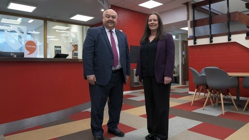 Dr Andrew Cornish with the minister in reception