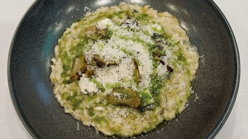 Finn's risotto on a black dish