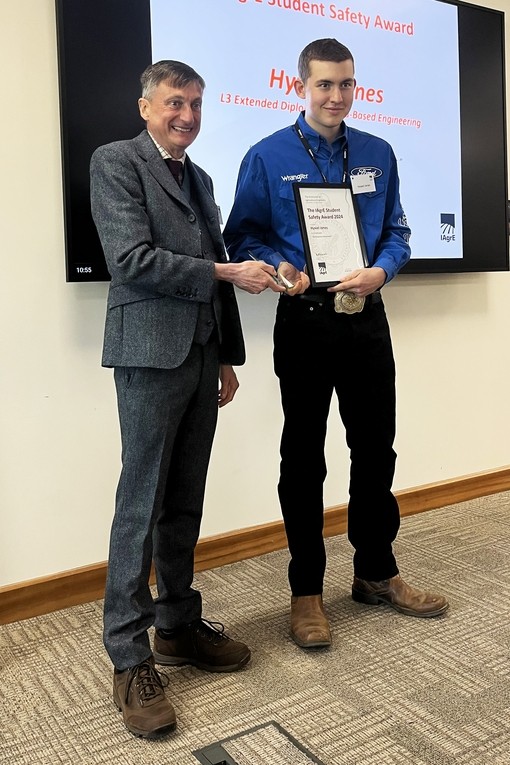 Hywel being presented with his award