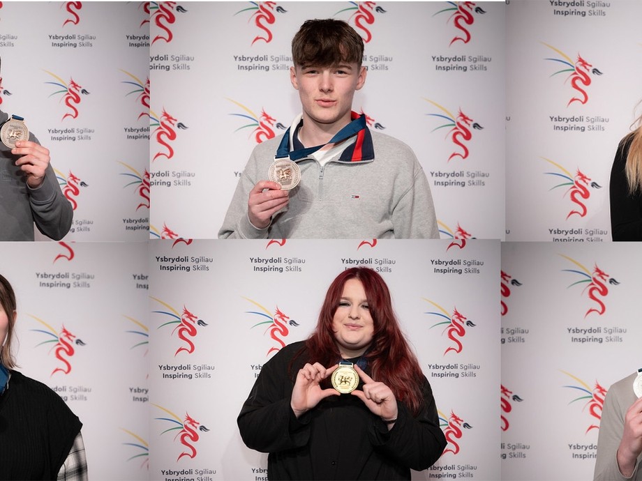 6 medallist head shots