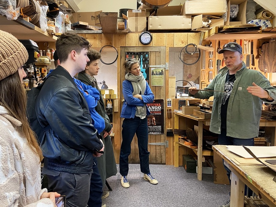 Students and staff in Jerome's workshop as he talks