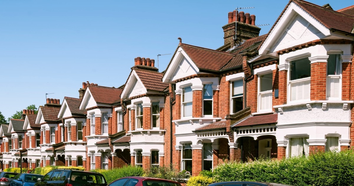 View of Level 3 Award in Energy Efficiency Measures for Older and Traditional ...