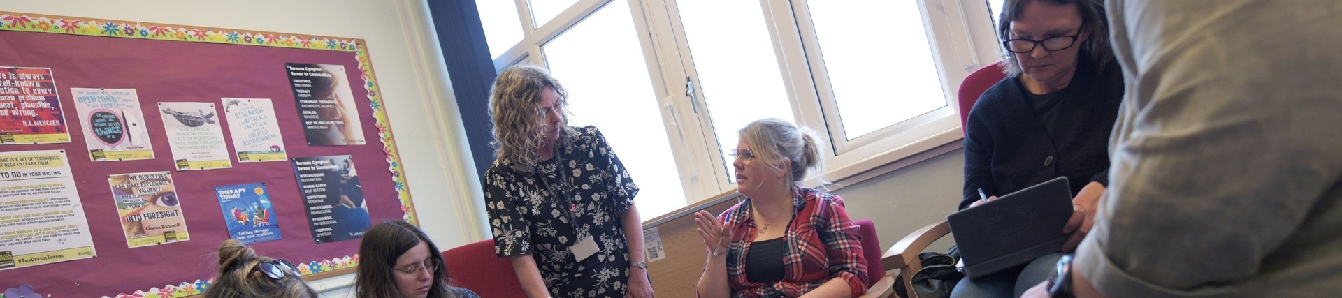 A student discussion about counselling.